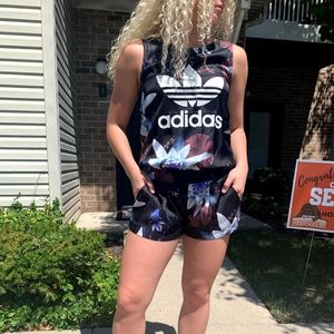 Adidas romper